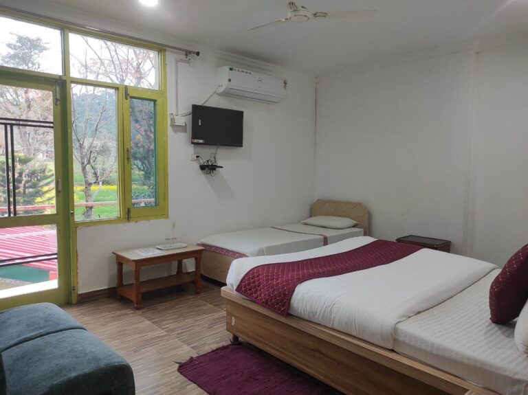 Triple Quad Room